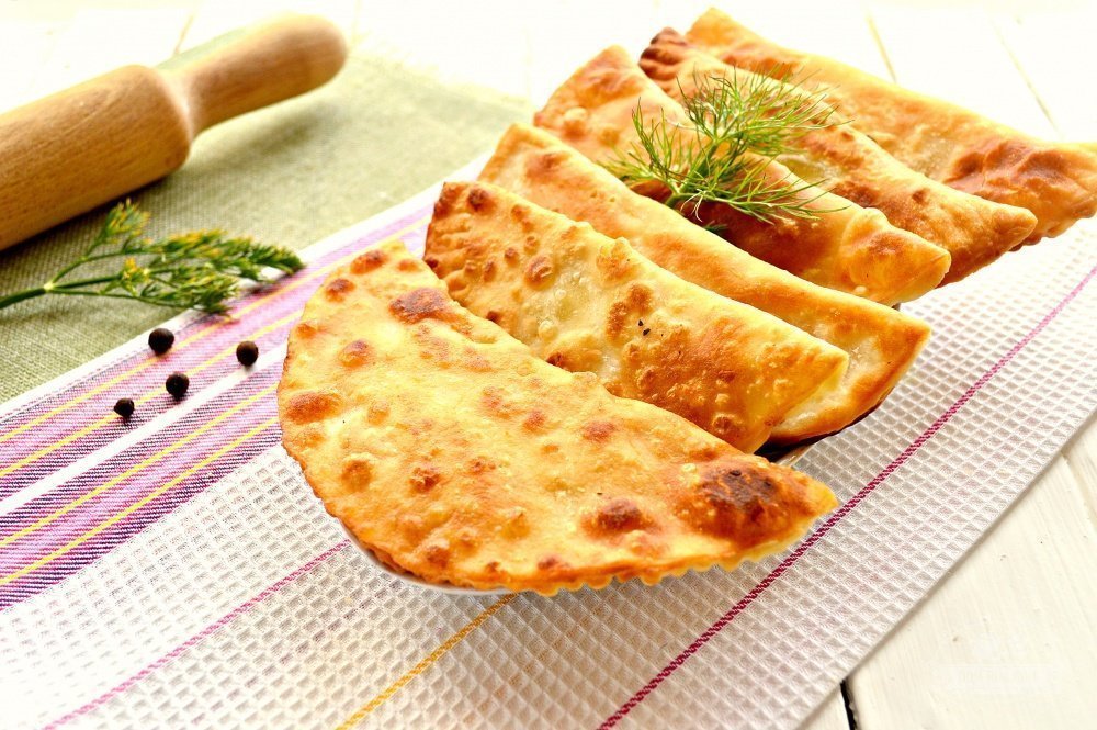 Міні чебуреки з м’ясом
